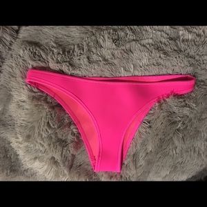Triangl Pink Cheeky Bottoms - Size Medium